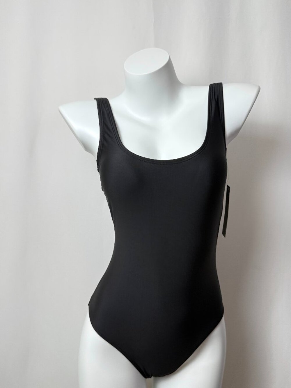 No Boundaries Womens Cheeky High Leg One Piece Swimsuit Black XS TP NWT UPF 50+